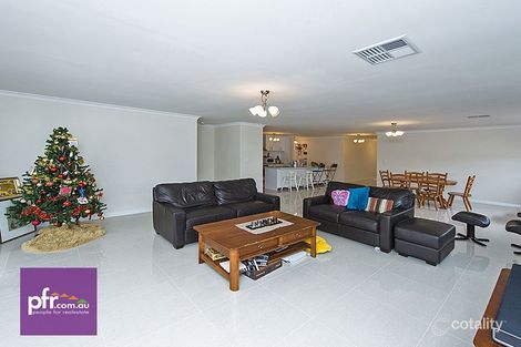Property photo of 21A Noreatt Place Leeming WA 6149
