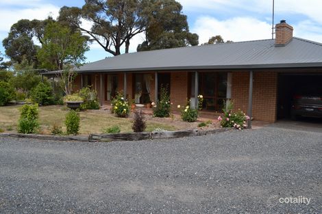 17 Golf Links Rd, Ararat, VIC 3377