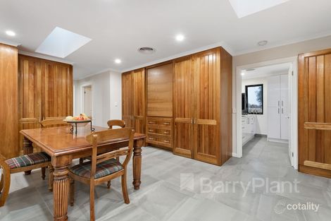 Property photo of 22 Suffolk Street Wantirna South VIC 3152