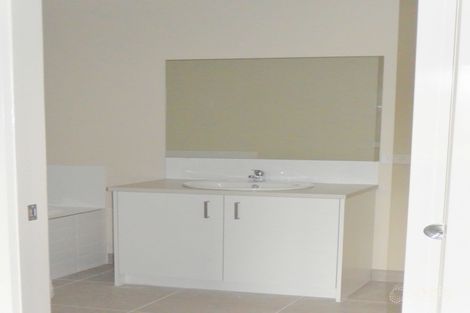 Property photo of 1A Cherry Grove Doveton VIC 3177