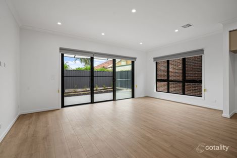 Property photo of 17 Tuppal Place Keilor East VIC 3033