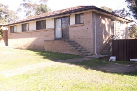 19 Hopping Rd, Ingleburn, NSW 2565