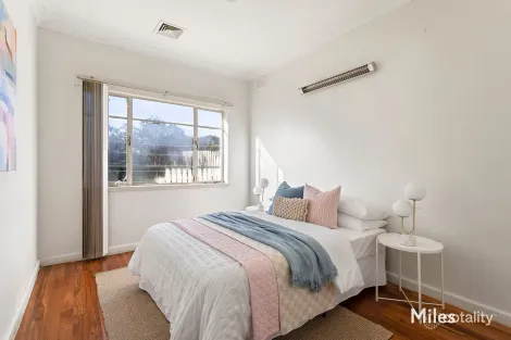 Property photo of 58 Melcombe Road Ivanhoe VIC 3079