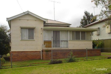 9 Mansford St, North Toowoomba, QLD 4350