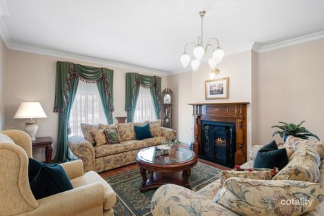 Property photo of 17 Nyrang Circuit Woodcroft SA 5162