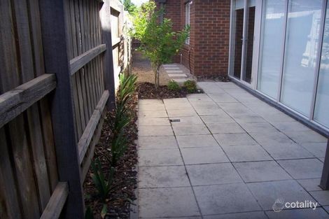 Property photo of 1/131 Henty Street Reservoir VIC 3073