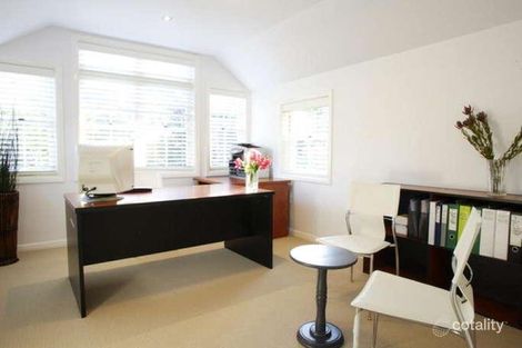 Property photo of 2 Farrer Place Frenchs Forest NSW 2086