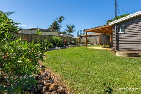 Property photo of 7 Baldry Street Burnett Heads QLD 4670