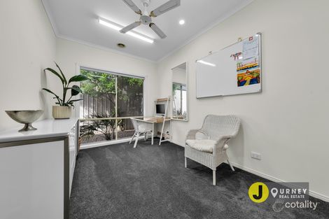 Property photo of 9 Kestral Close Blind Bight VIC 3980