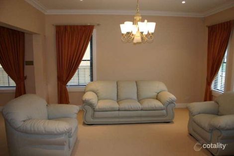 Property photo of 11 Glenview Close Bella Vista NSW 2153