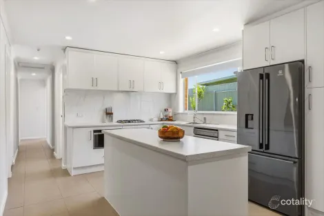 Property photo of 169 Reynell Road Happy Valley SA 5159