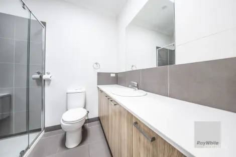 Property photo of 2/36 Harmon Avenue St Albans VIC 3021