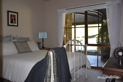 Property photo of 100 Considine Drive Yinnar South VIC 3869