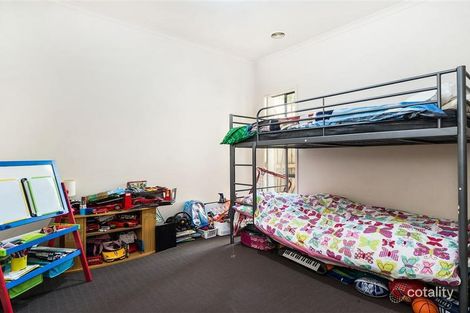 Property photo of 13/120 Ahern Road Pakenham VIC 3810