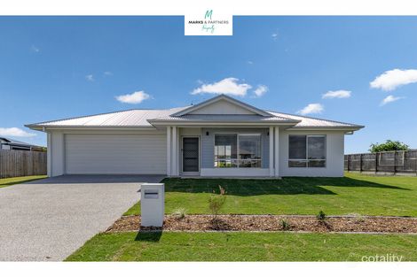 36 Cherry Venture Dr, Eli Waters, QLD 4655