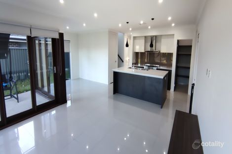 Property photo of 27 Bemurrah Street Jordan Springs NSW 2747