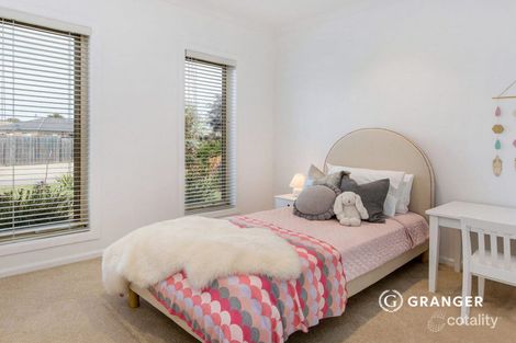Property photo of 23 Hazeldene Way Rosebud VIC 3939