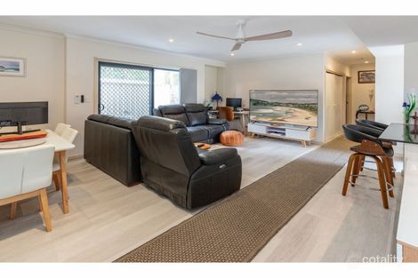 Property photo of 2/60-62 Wharf Street Tuncurry NSW 2428