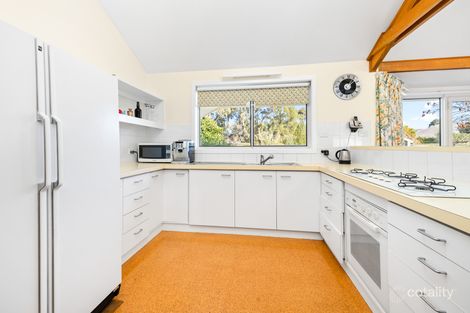 Property photo of 4 John Ball Place Werribee VIC 3030