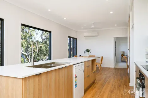 Property photo of 5 Banksia Place Taranganba QLD 4703