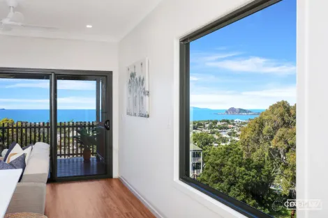 Property photo of 5 Banksia Place Taranganba QLD 4703