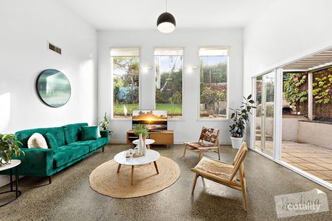 Property photo of 33 Myrnong Crescent Ascot Vale VIC 3032