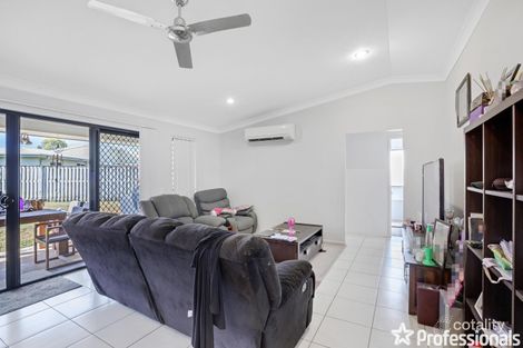 Property photo of 11 Bombo Court Blacks Beach QLD 4740