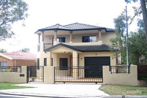 21 Gosling St, Greenacre, NSW 2190