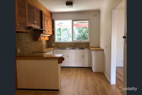 Property photo of 6 Aston Court Burwood East VIC 3151