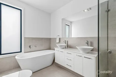 Property photo of 60 Elwers Road Rosebud VIC 3939