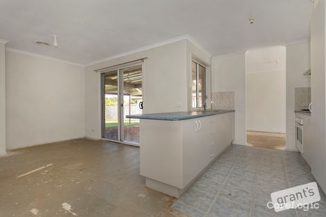 Property photo of 7 Oakgrove Drive Narre Warren South VIC 3805