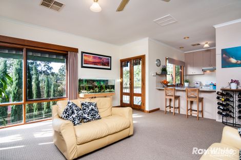 Property photo of 11 Goss Road Aberfoyle Park SA 5159