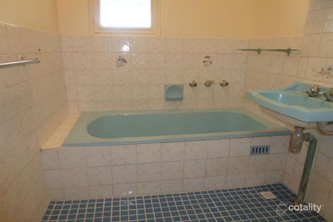 Property photo of 28 Kentish Road Elizabeth Downs SA 5113