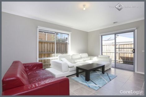 Property photo of 8 Dahlia Crescent Keysborough VIC 3173