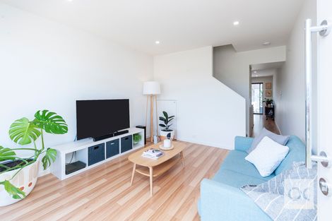 Property photo of 33 Hill Smith Boulevard St Clair SA 5011