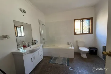 Property photo of 70 Holland Street Wongaling Beach QLD 4852