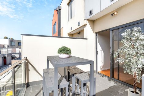 Property photo of 5/24 Featherpark Way Craigieburn VIC 3064