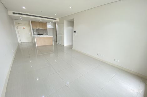Property photo of 304/3 Nipper Street Homebush NSW 2140