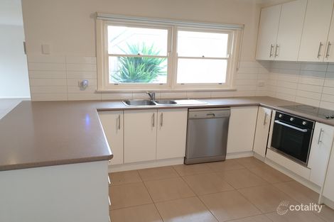 Property photo of 8 Savage Street Pakenham VIC 3810