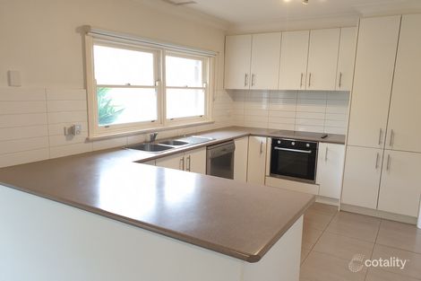 Property photo of 8 Savage Street Pakenham VIC 3810