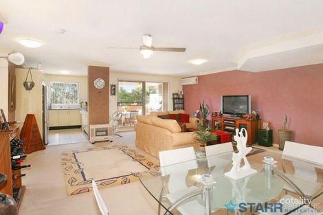 Property photo of 27/2 Conie Avenue Baulkham Hills NSW 2153