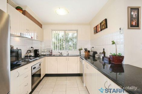 Property photo of 27/2 Conie Avenue Baulkham Hills NSW 2153