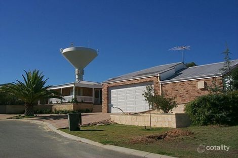 24 Snowbird Gdns, Joondalup, WA 6027