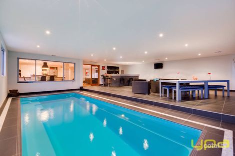 Property photo of 14 Ellesmere Way Truganina VIC 3029