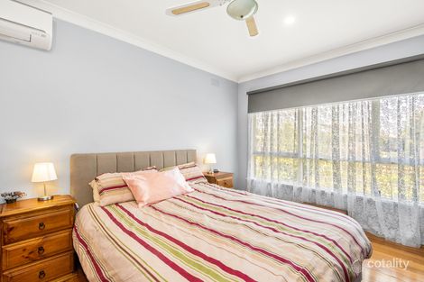 Property photo of 37 Truscott Street Whittington VIC 3219