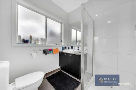 Property photo of 46 Bentham Street Roxburgh Park VIC 3064