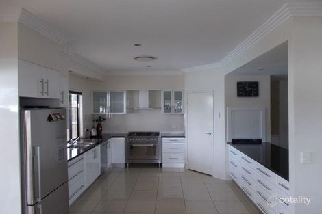 Property photo of 1 Whitty Court Augustine Heights QLD 4300