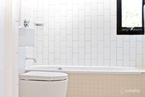 Property photo of 8A Patterson Street Teneriffe QLD 4005