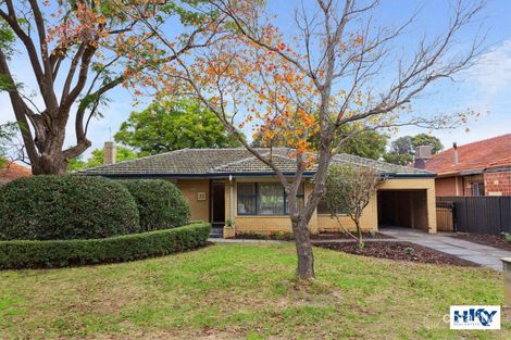 33 Robinson Rd, Eden Hill, WA 6054