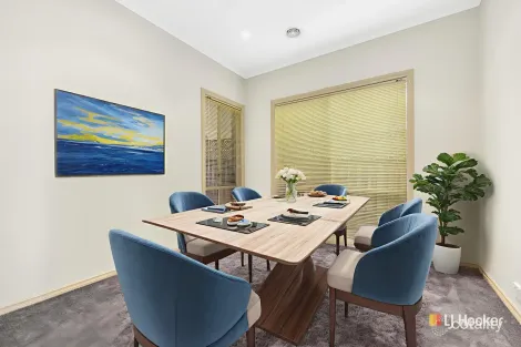 Property photo of 24 Yellowbox Crescent Lyndhurst VIC 3975